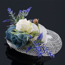 Hårklämma sommarhatt med rosor och lavendel