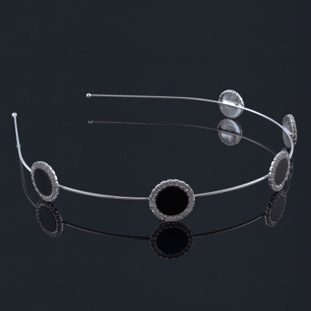 Metalldiadem runda plattor med strass silver